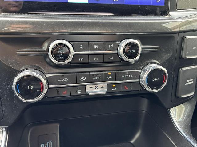 Photo of 2022 Oxford White Ford F-150