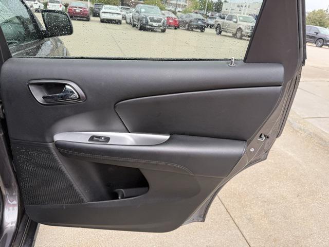 Photo of 2018 Granite Pearlcoat Dodge Journey