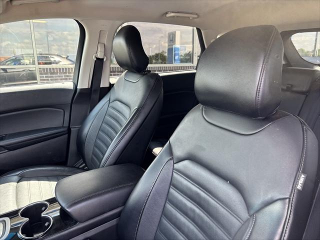 Photo of 2018 Magnetic Ford Edge