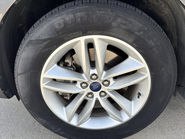 Photo of 2018 Magnetic Ford Edge
