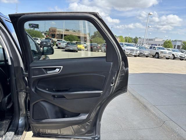 Photo of 2018 Magnetic Ford Edge