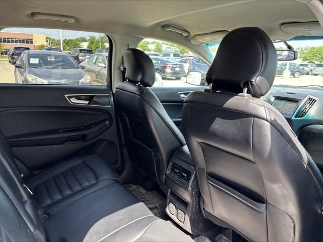 Photo of 2018 Magnetic Ford Edge