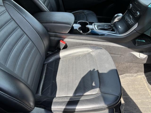 Photo of 2018 Magnetic Ford Edge