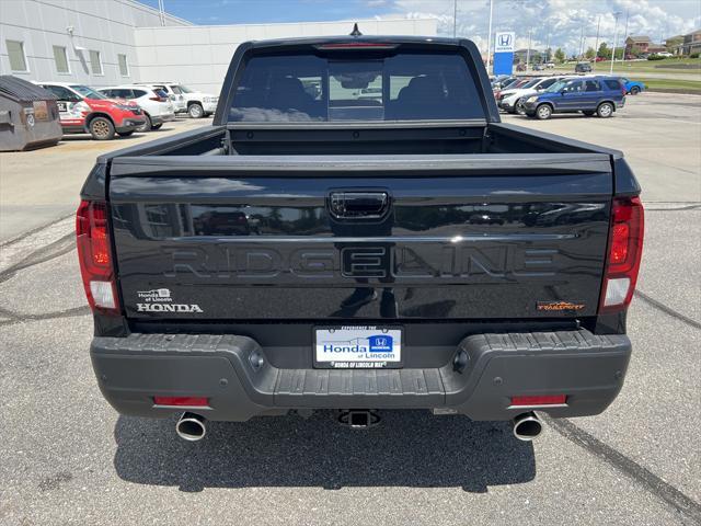 Photo of 2025 Crystal Black Pearl Honda Ridgeline