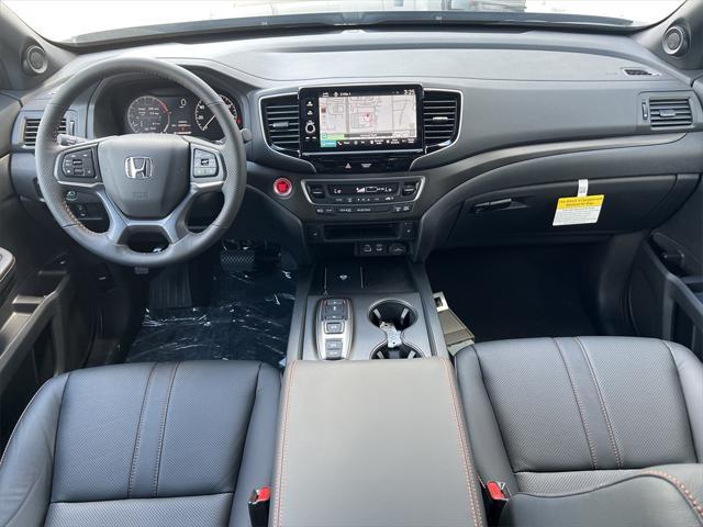 Photo of 2025 Crystal Black Pearl Honda Ridgeline