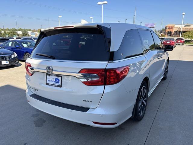 Photo of 2018 White Diamond Pearl Honda Odyssey