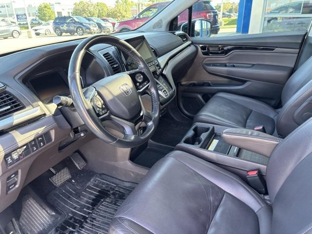 Photo of 2018 White Diamond Pearl Honda Odyssey