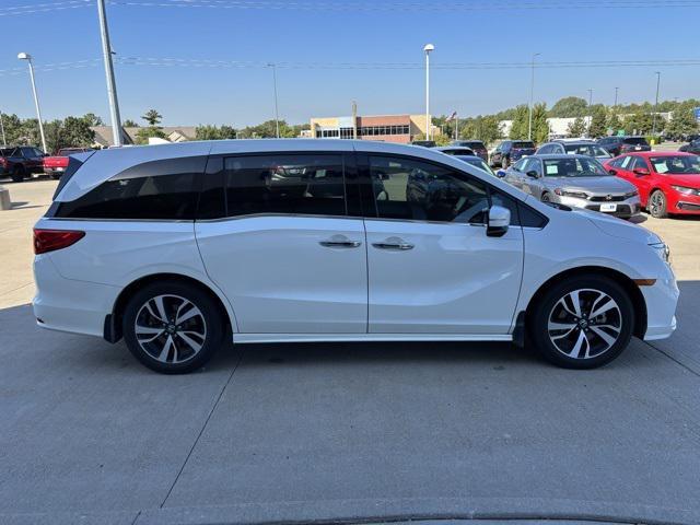 Photo of 2018 White Diamond Pearl Honda Odyssey