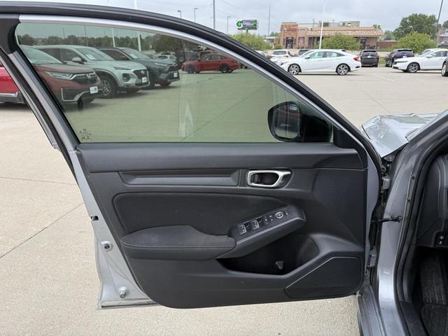 Photo of 2022 Lunar Silver Metallic Honda Civic