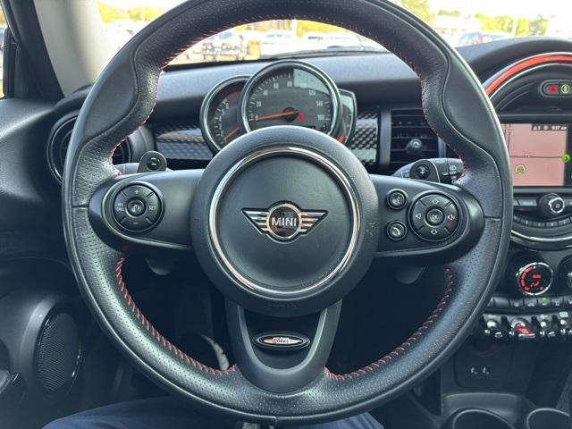 Photo of 2020 Orange Metallic MINI Hardtop