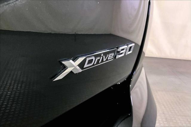 Photo of 2023 Black Sapphire Metallic BMW X3
