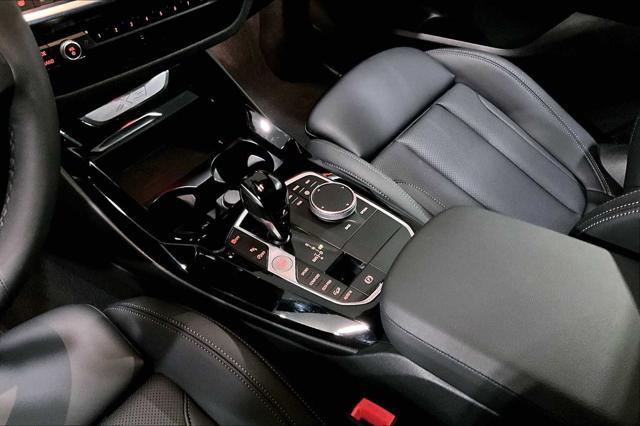 Photo of 2023 Black Sapphire Metallic BMW X3