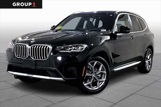 Photo of 2023 Black Sapphire Metallic BMW X3