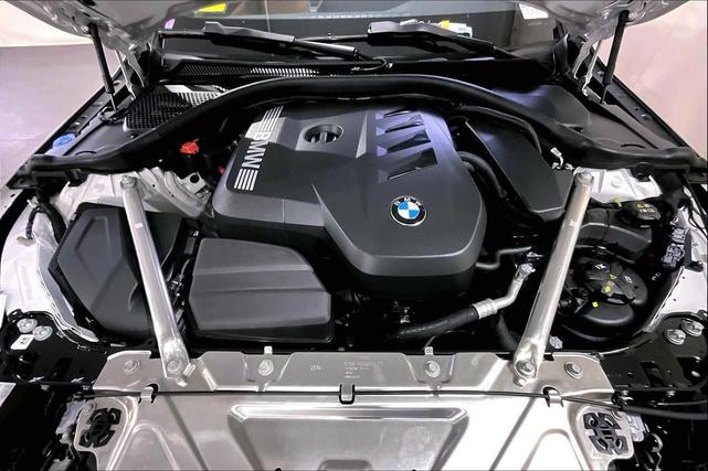 Photo of 2025 Mineral White Metallic BMW 430