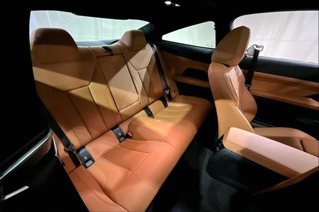 Photo of 2025 Mineral White Metallic BMW 430