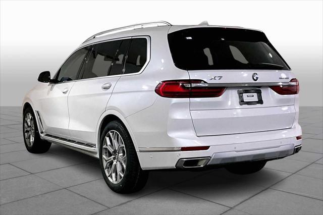 Photo of 2022 Mineral White Metallic BMW X7