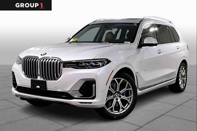 2022 BMW X7