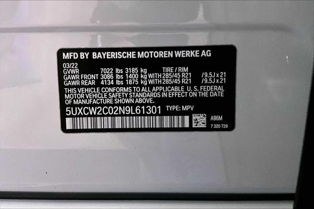 Photo of 2022 Mineral White Metallic BMW X7