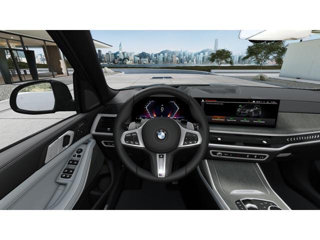 Photo of 2026 Black BMW X7