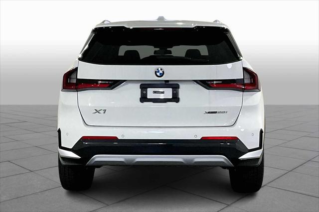 Photo of 2025 White BMW X1