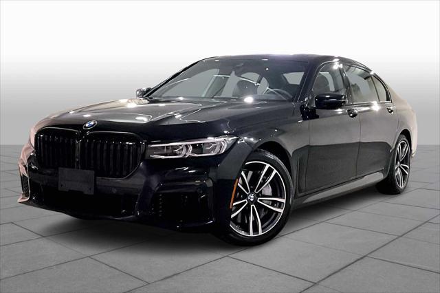 2022 BMW 750