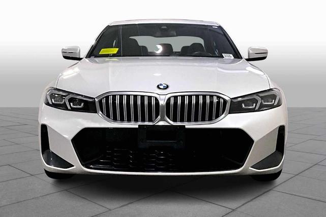 Photo of 2023 Mineral White Metallic BMW 330