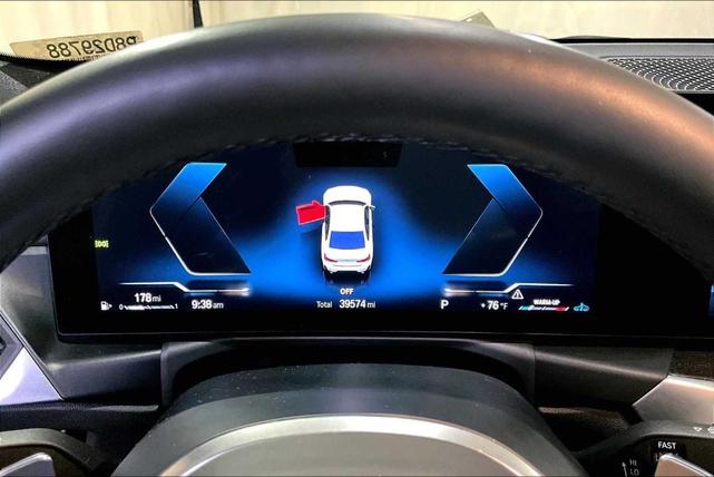 Photo of 2023 Mineral White Metallic BMW 330