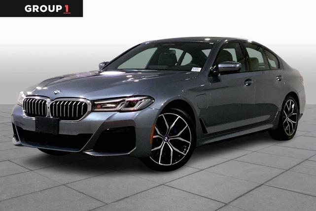 Photo of 2021 Bluestone Metallic BMW 530e
