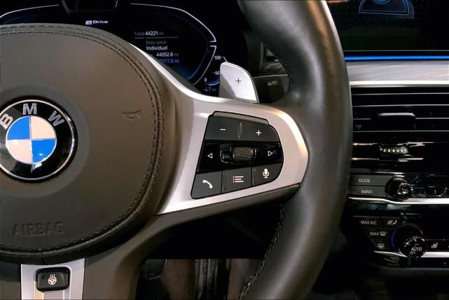 Photo of 2021 Bluestone Metallic BMW 530e