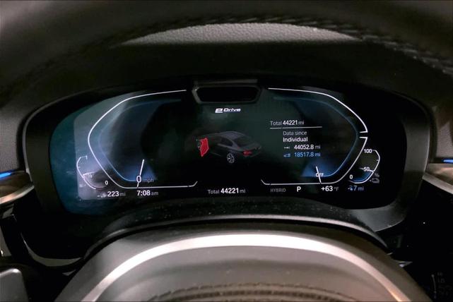 Photo of 2021 Bluestone Metallic BMW 530e