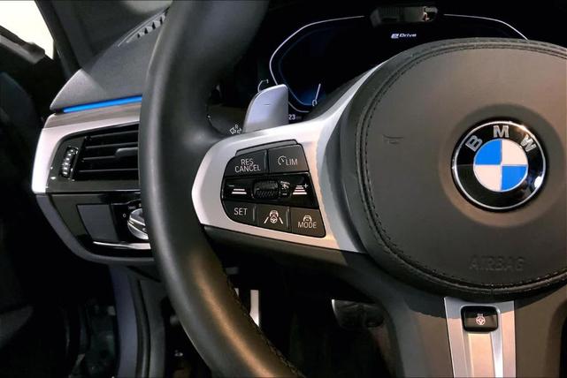 Photo of 2021 Bluestone Metallic BMW 530e