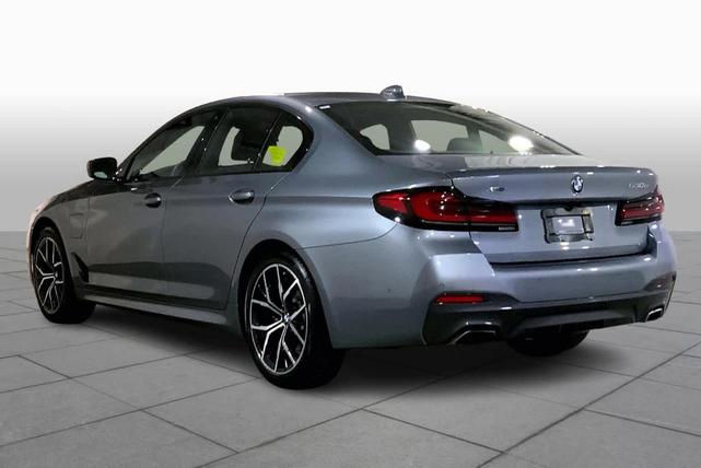Photo of 2021 Bluestone Metallic BMW 530e