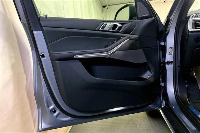 Photo of 2026 Gray BMW X5 PHEV