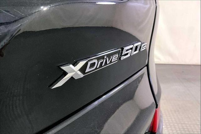 Photo of 2026 Black BMW X5 PHEV