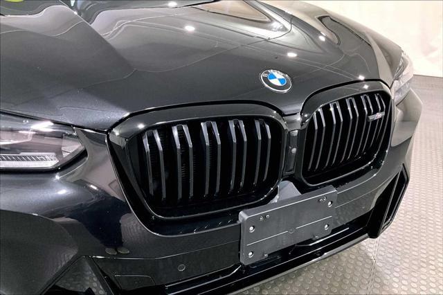 Photo of 2024 Black Sapphire Metallic BMW X3