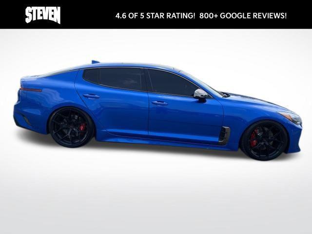 Photo of 2018 Micro Blue Kia Stinger