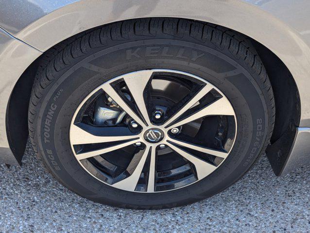Photo of 2022 Gun Metallic Nissan Sentra