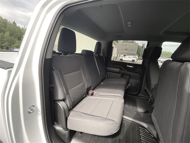 Photo of 2025 Summit White GMC Sierra 3500