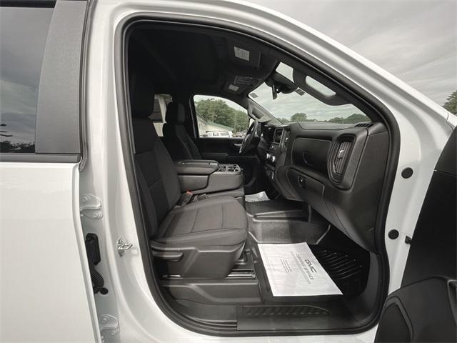 Photo of 2025 Summit White GMC Sierra 3500