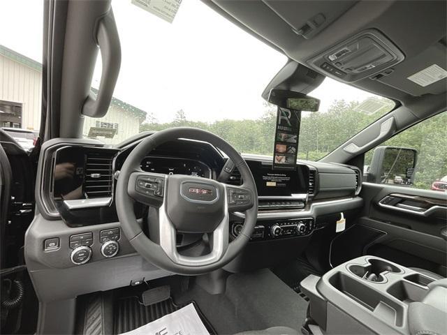 Photo of 2025 Onyx Black GMC Sierra 2500