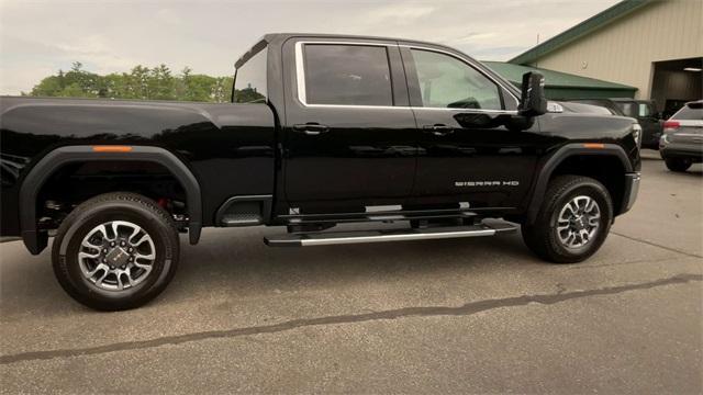 Photo of 2025 Onyx Black GMC Sierra 2500