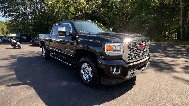 Photo of 2018 Onyx Black GMC Sierra 3500