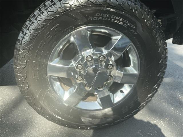 Photo of 2018 Onyx Black GMC Sierra 3500