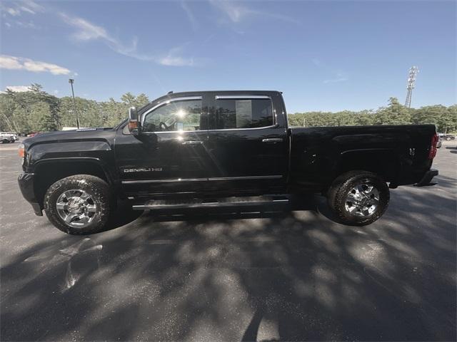 Photo of 2018 Onyx Black GMC Sierra 3500