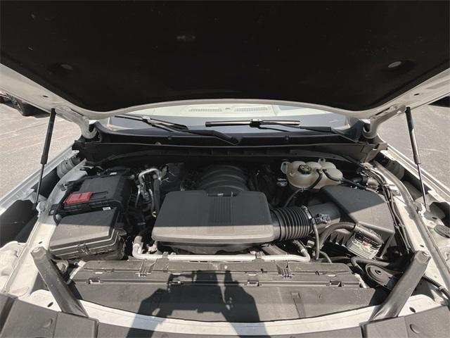 Photo of 2022 White Frost Tri-Coat GMC Yukon