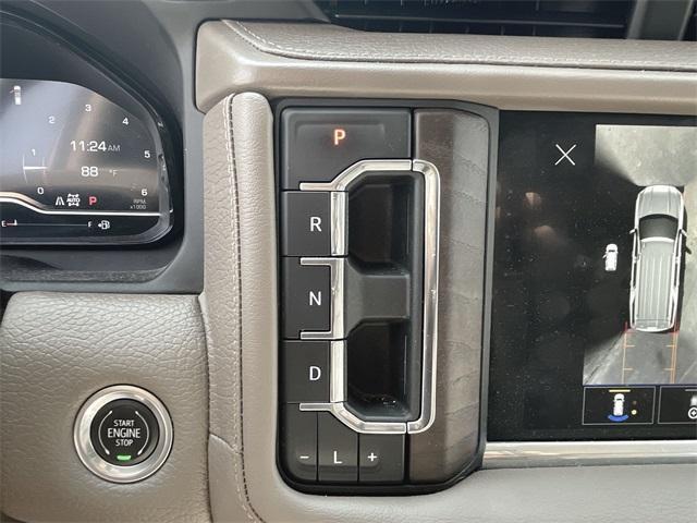 Photo of 2022 White Frost Tri-Coat GMC Yukon