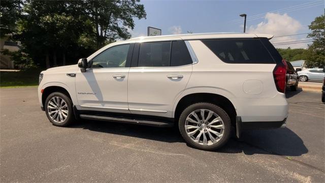 Photo of 2022 White Frost Tri-Coat GMC Yukon