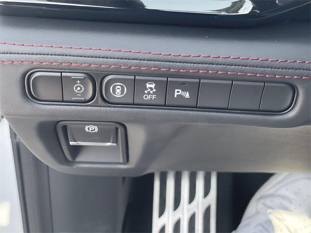 Photo of 2023 Platinum White Pearl Acura MDX