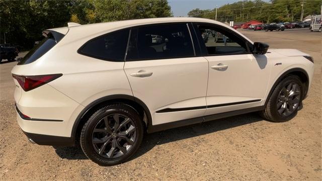 Photo of 2023 Platinum White Pearl Acura MDX