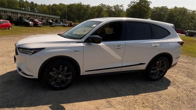 Photo of 2023 Platinum White Pearl Acura MDX